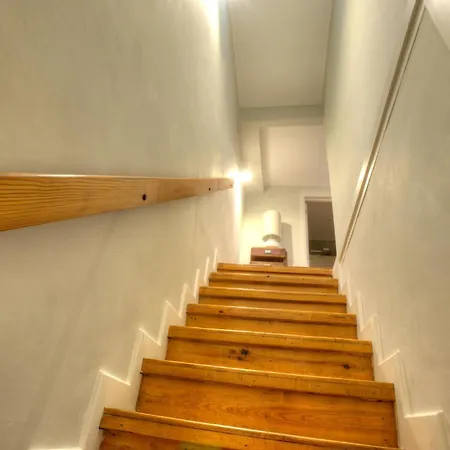 Fuer 13 Personenund 1 Kind In Lissabon, Regiao De Costa De Apartment Lisbon