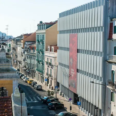 Fuer 13 Personenund 1 Kind In Lissabon, Regiao De Costa De *